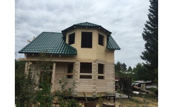 Построенный двухэтажный дом