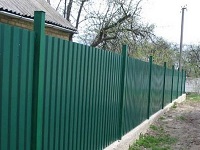 Зеленый забор из профлиста